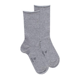 Chaussettes courtes TENCEL™ Lyocell unies pour femmes - Gris Rocheux | Doré Doré
